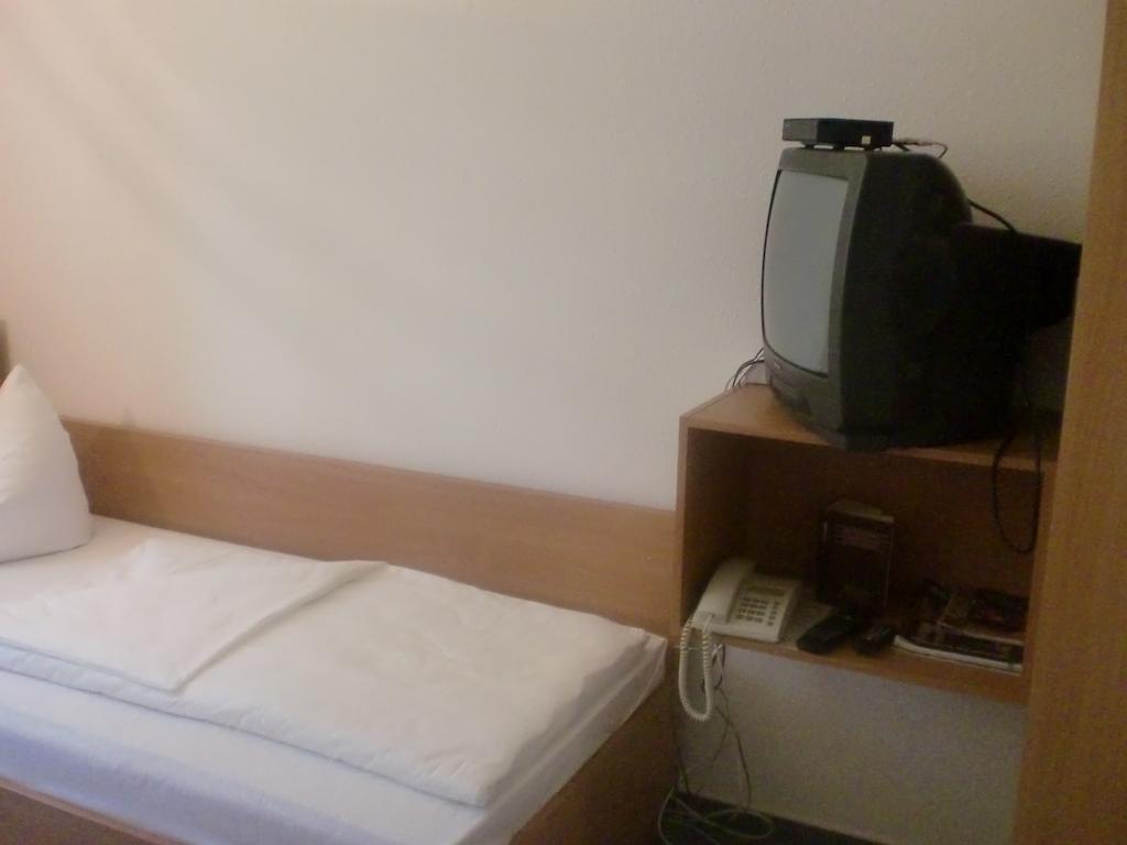 Hotel & Restaurant "Zum Firstenstein" Konigshain Номер фото